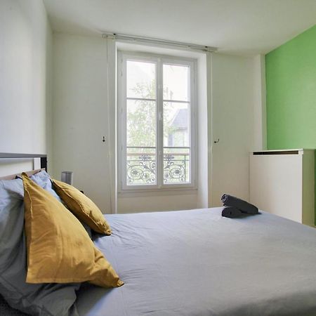 2 Bedrooms Tour Eiffel Breteuil Paris Exteriör bild